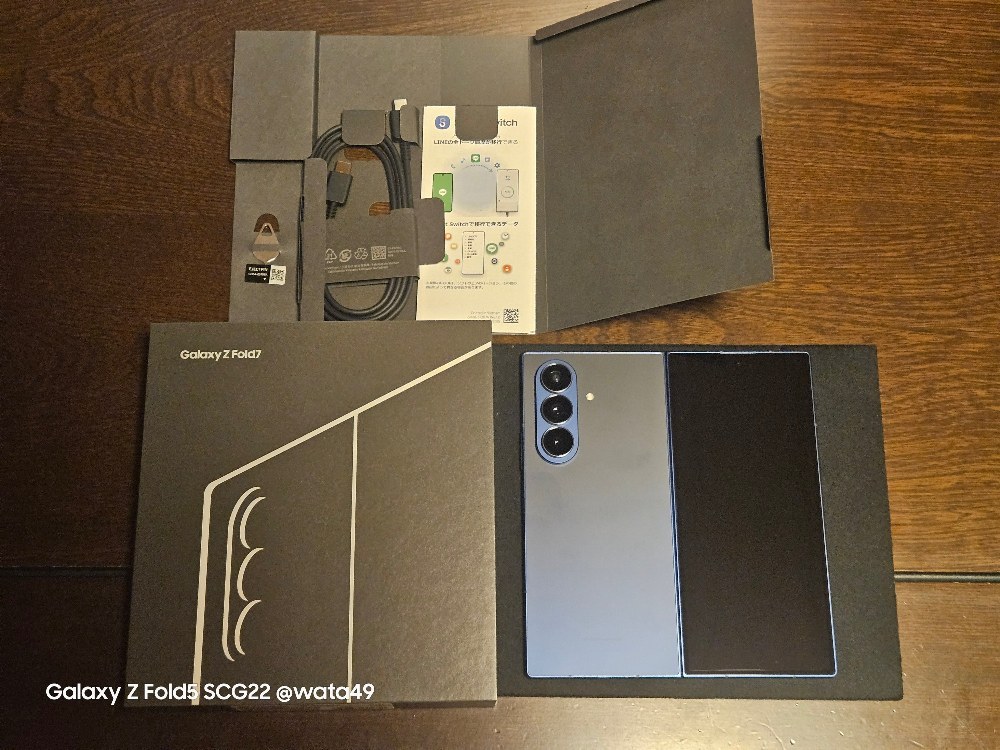 SAMSUNG Galaxy Z Fold7 SC-56F レビュー写真