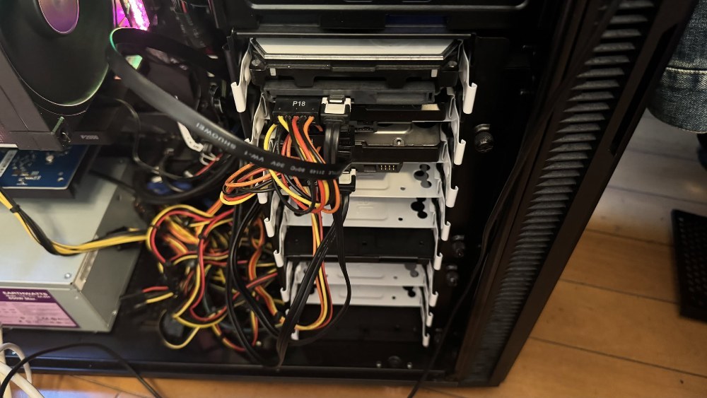 Fractal Design Define R5 レビュー写真4