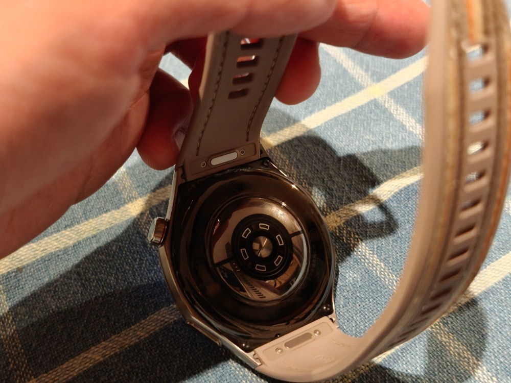 HUAWEI HUAWEI Watch GT 6 Pro レビュー写真8
