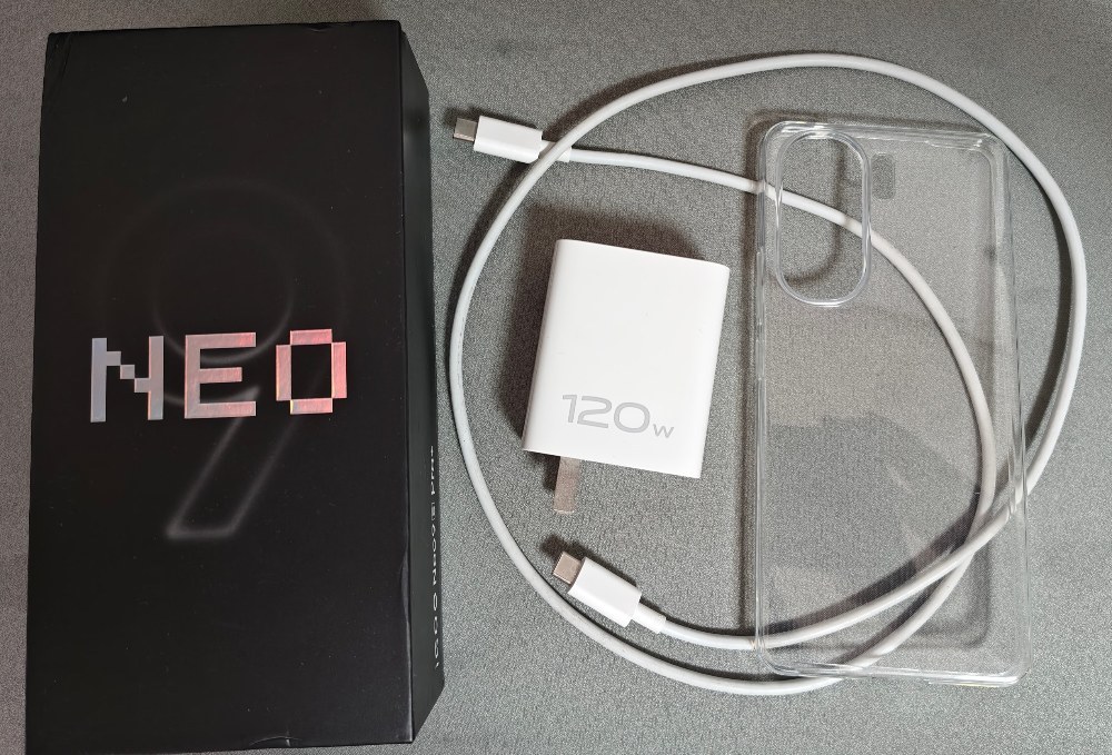 vivo iqoo neo9s pro+ レビュー写真