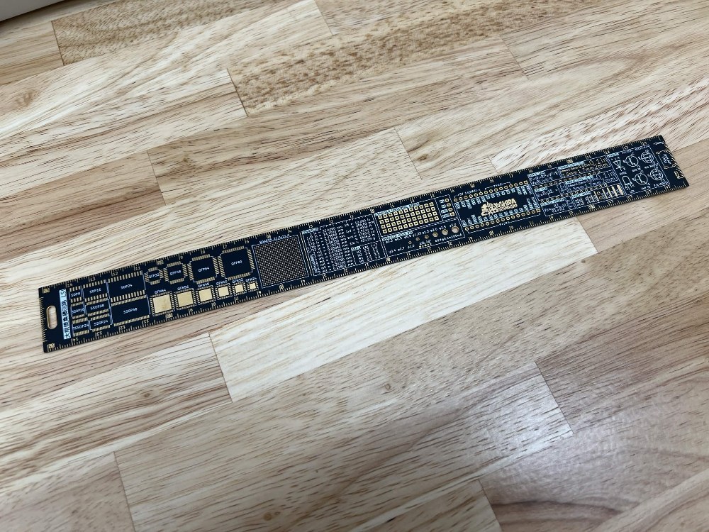 実用性バツグンは嘘でした。すみません。