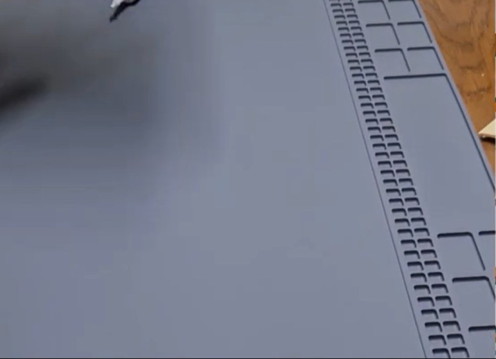 シリコンマッド