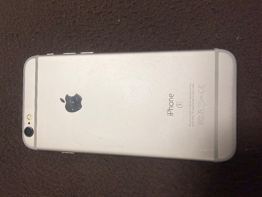 Apple iPhone6s レビュー写真2