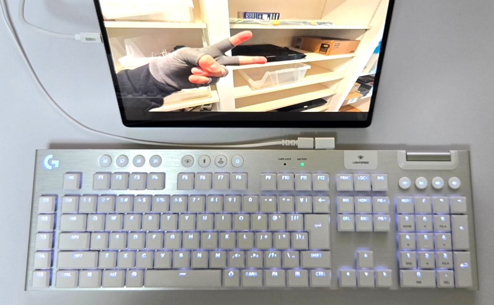 Logicool G915 X LIGHTSPEED レビュー写真
