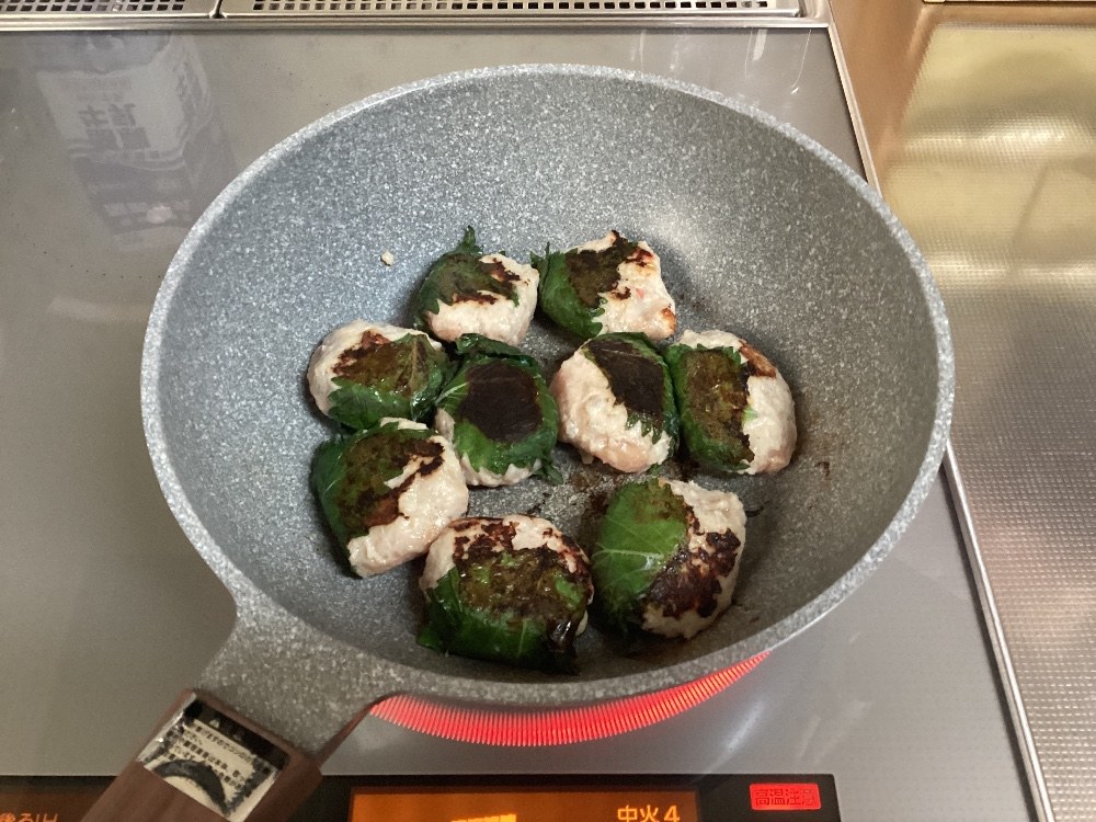 ひっくり返す＆蒸し焼き