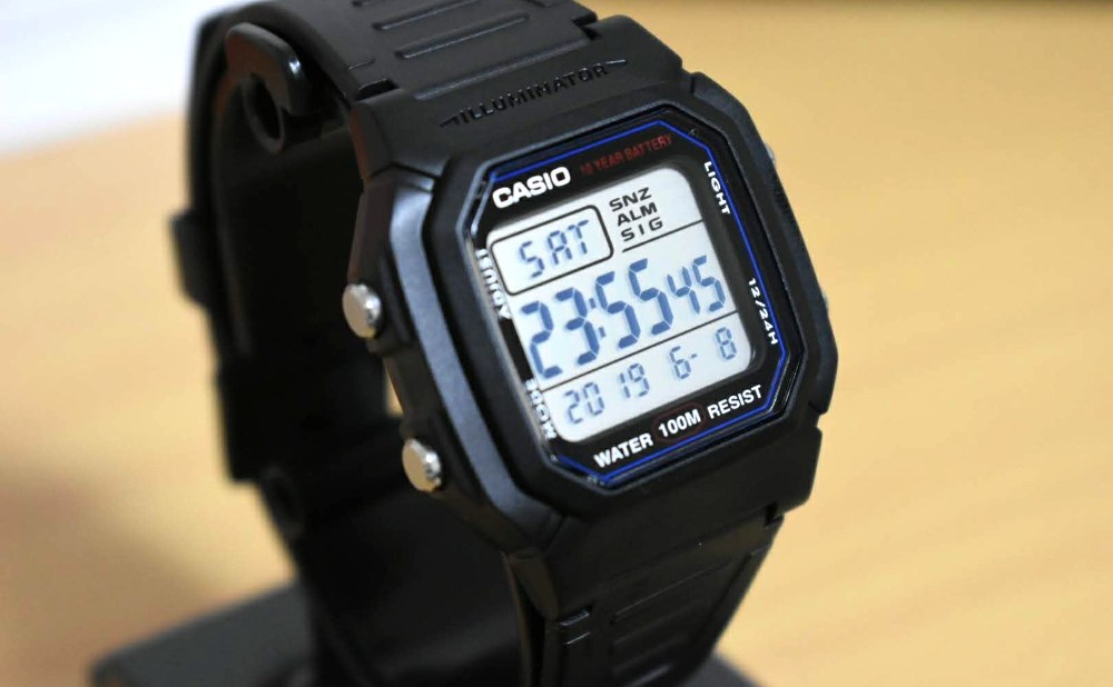 ぱっと見、G-SHOCK