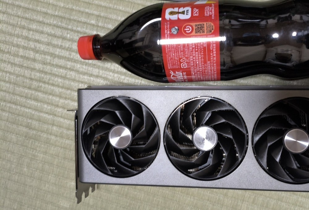 SAPPHIRE 7900xtx レビュー写真