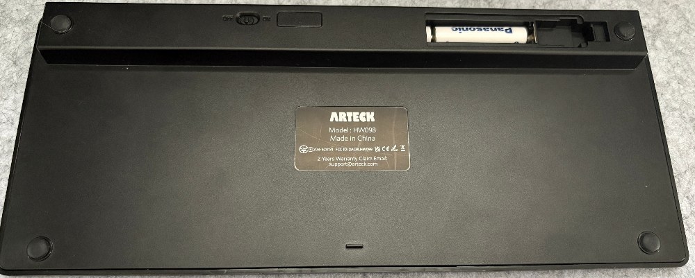 ARTECK HW098(USB)裏面