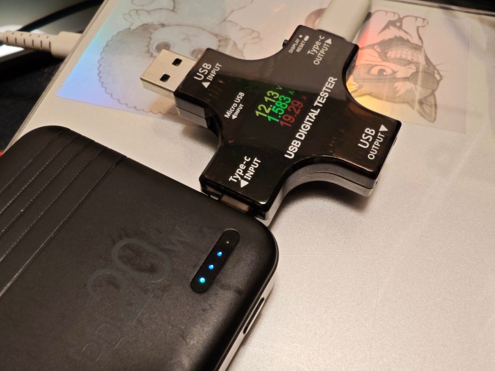 モバイルバッテリー