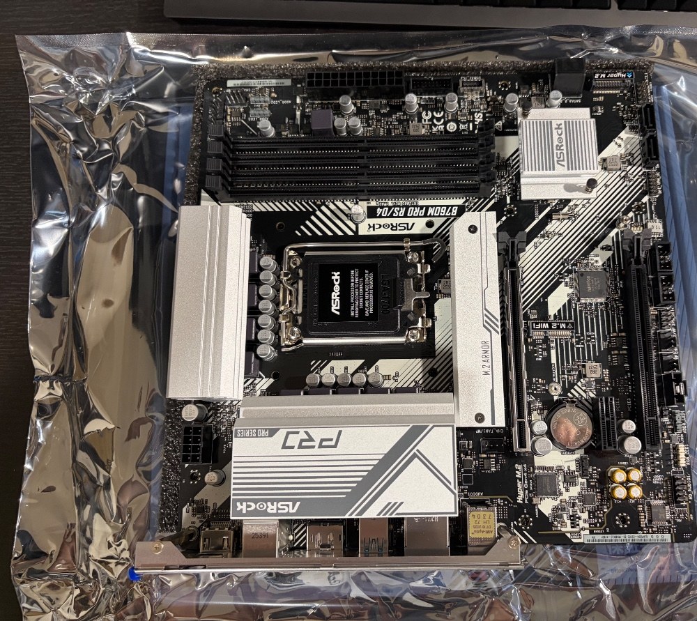 ASRock B760M Pro RS/D4 レビュー写真2