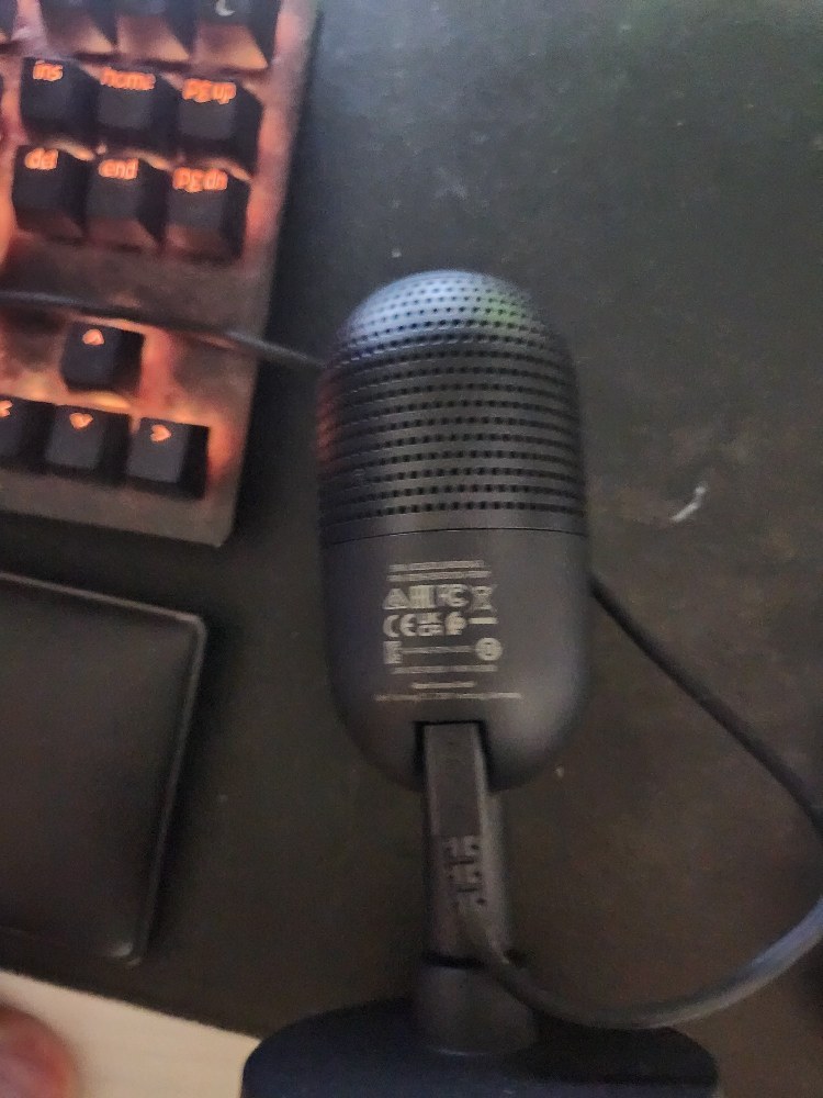 Razer Seiren V3 mini レビュー写真6