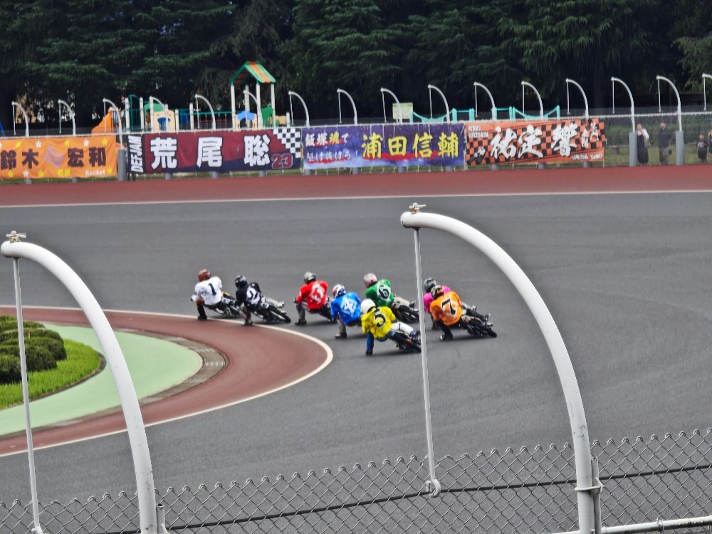 レース中の写真