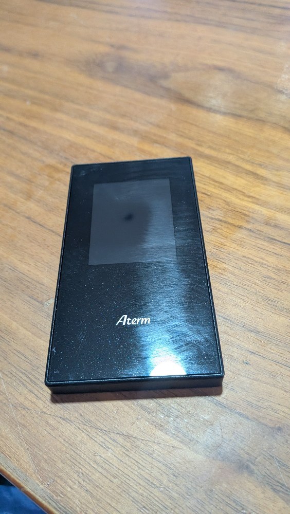今回はこちらのポケットWiFiを使用します。←楽天モバイルでも売ってるやつ
