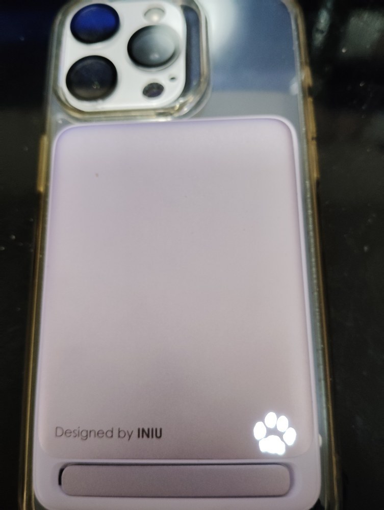 ININU モバイルバッテリー MagSafe対応 5000mAh レビュー写真6