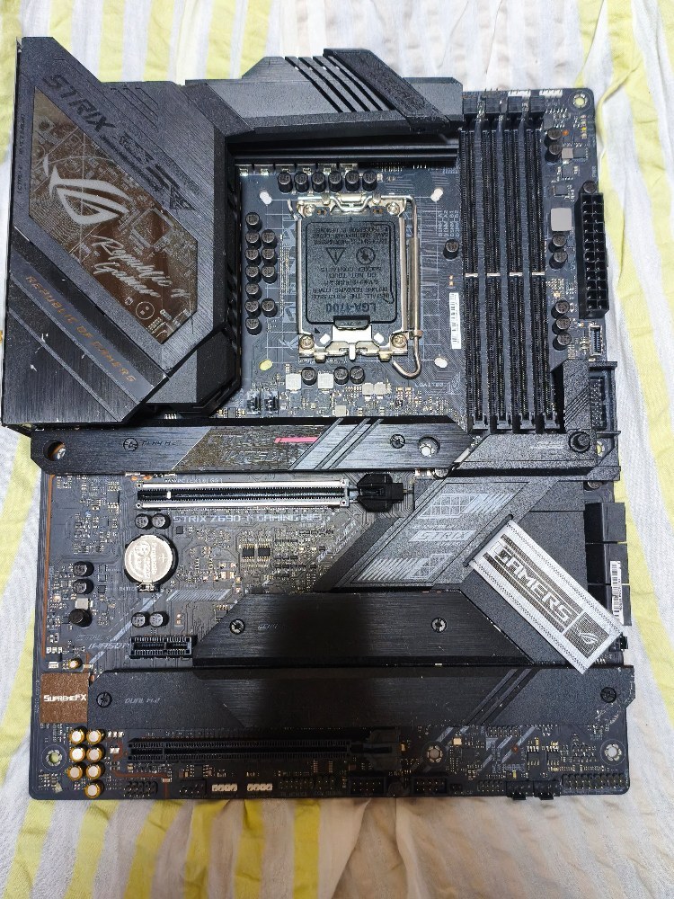 z690f gaming wifiとは