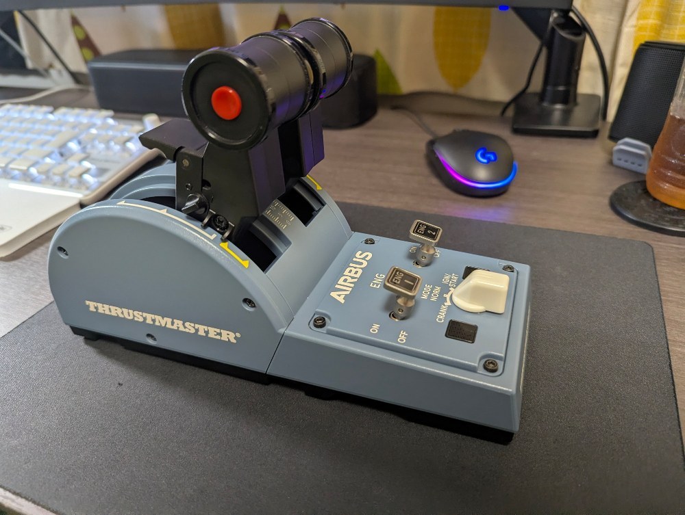 Thrustmaster  レビュー写真1