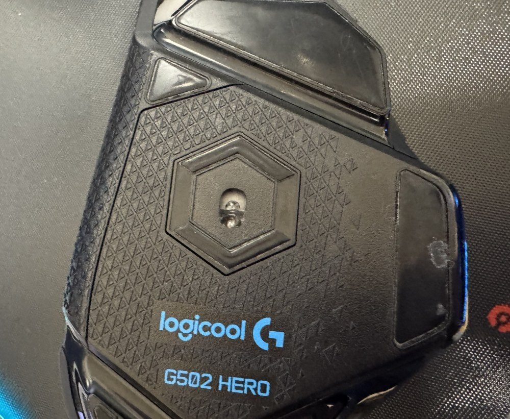 Logicool G502 HERO レビュー写真4