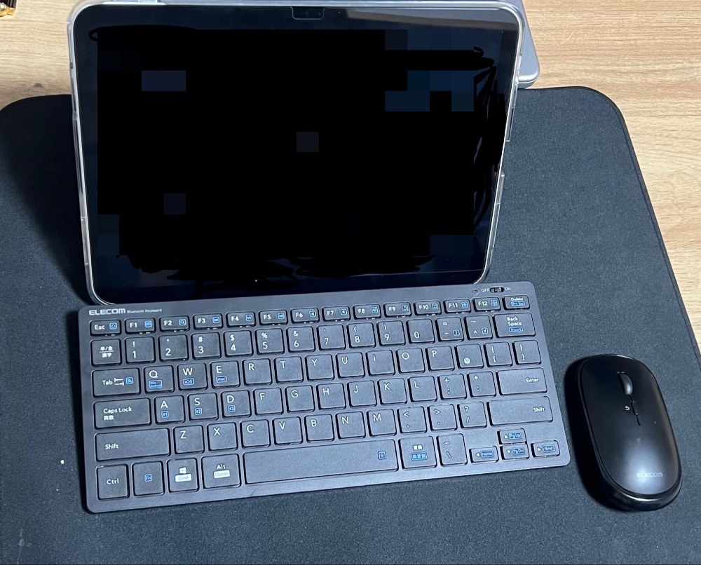 MacBookよりこっちの方が省スペースかも？