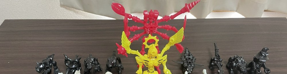 黒いほねほねザウルスたち