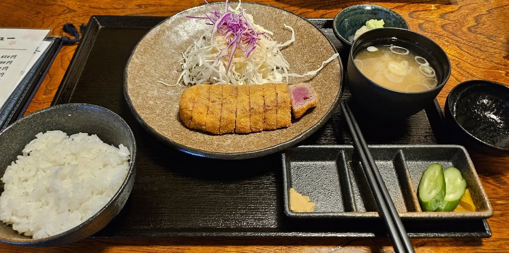 人生で初めて食べた牛カツが一番美味しかった話(°▽°)【北海道札幌市北区牛カツいち華】