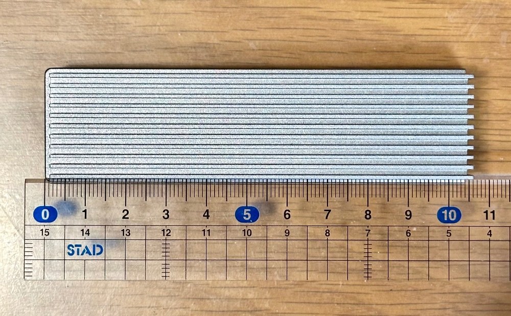 横は約10.5cm