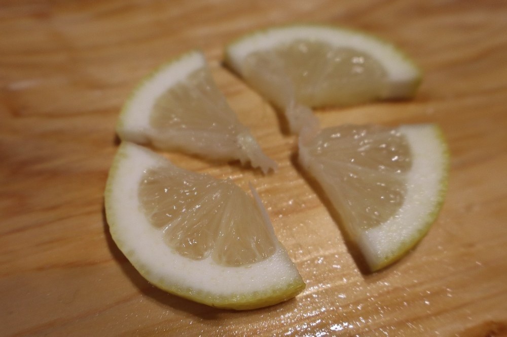 四等分に...