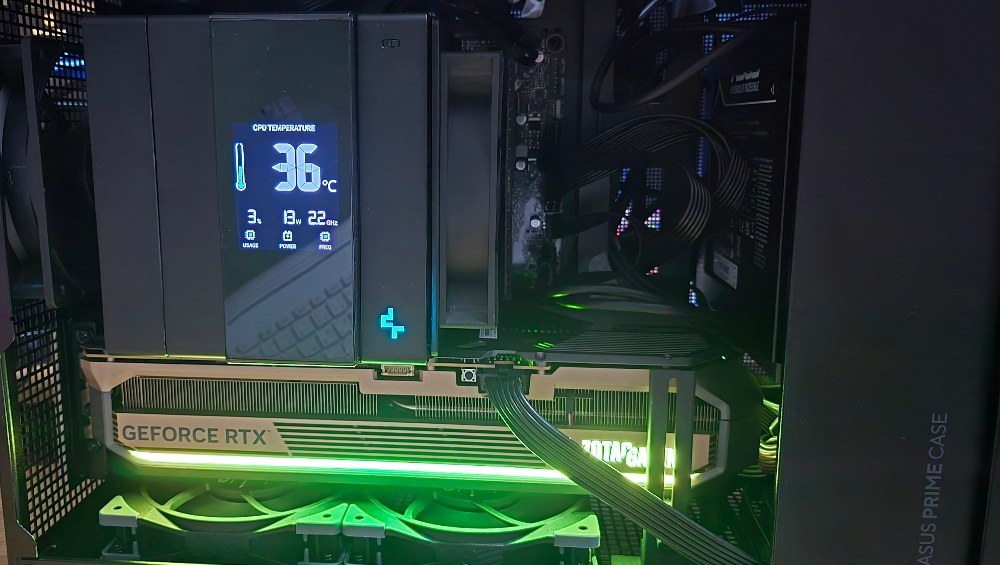 去年組んだ5080搭載自作PC ！！