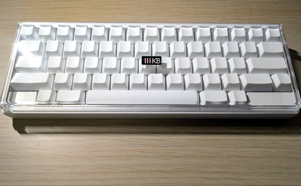 購入したのはUS配列のHHKB HYBRID Type-S 雪 無刻印モデルです。