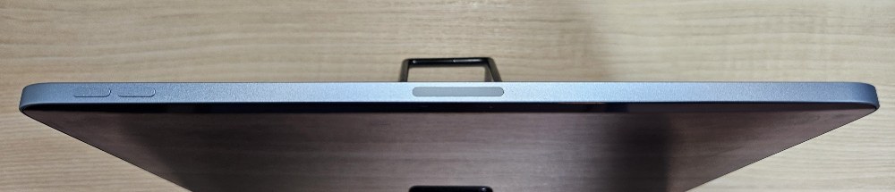 右側面