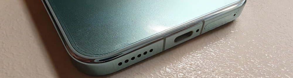 SDカード非対応
