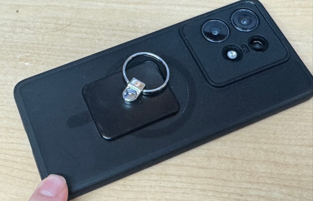 iPhone15Proで撮影した写真。画質悪すぎだろ！！！！！！！