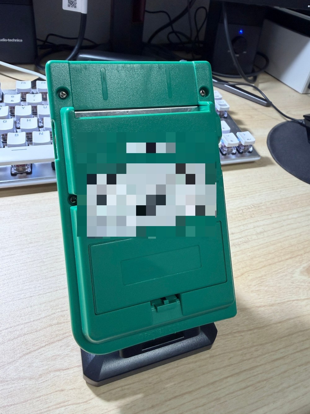 裏側(型番写していいのか分からなかったので一応モザイク)