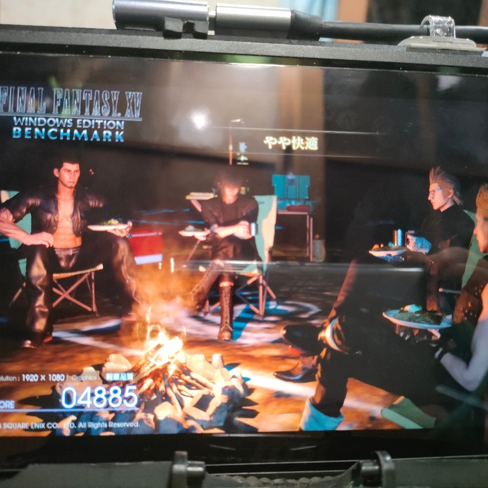 感想としては 最近のゲームをするには 解像度を落としたら十分遊べる です youtubeを見てみましょう動画もなめらかで スピーカーの音もこもらず 吉田さんのイケボが響きます