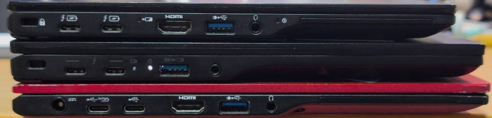 上からU9311・WU7-K3・U9310天板はめっちゃシール貼ってあるのでご勘弁