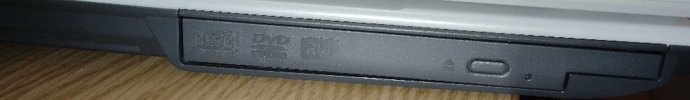 DVDマルチドライブ(読み書きOK)