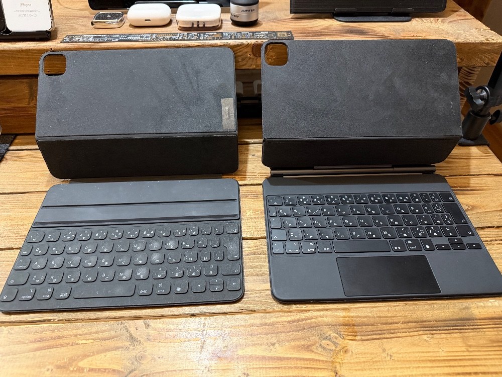 分かりづらいですがMagicKeyboardも全面ファブリック素材です。ようは破れます。