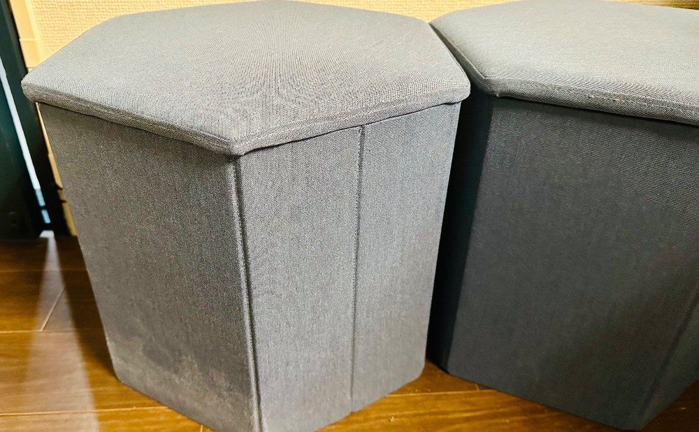 こっちもデニム調で、掃除用具が中に詰まってるｗ