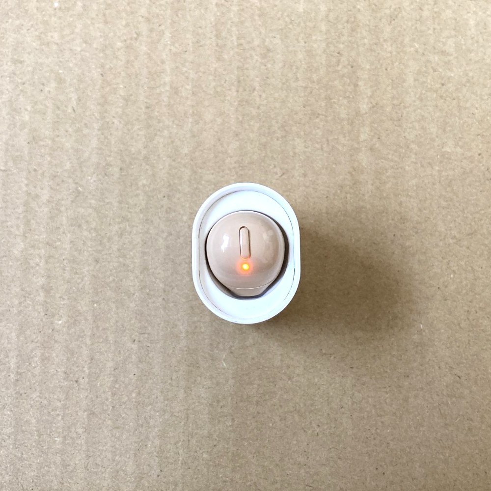 本体充電中に点灯するランプ
