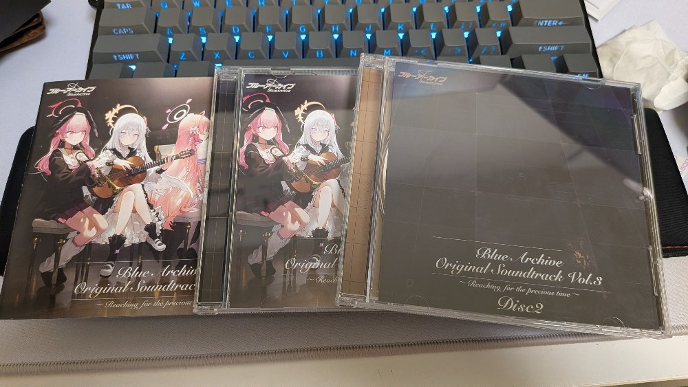 株式会社Yostar Blue Archive Original Soundtrack Vol.3 ~Reaching for the precious time~ 内容物