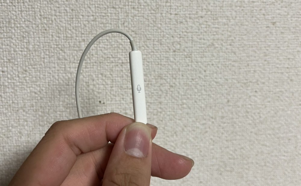 再生/停止(電話の応答が本来の目的?)
