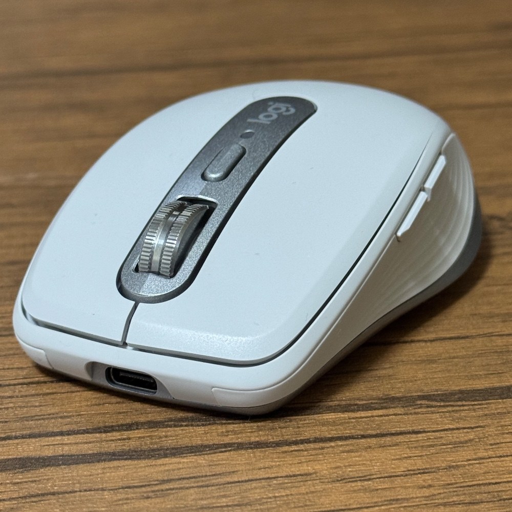 充電端子はType-C