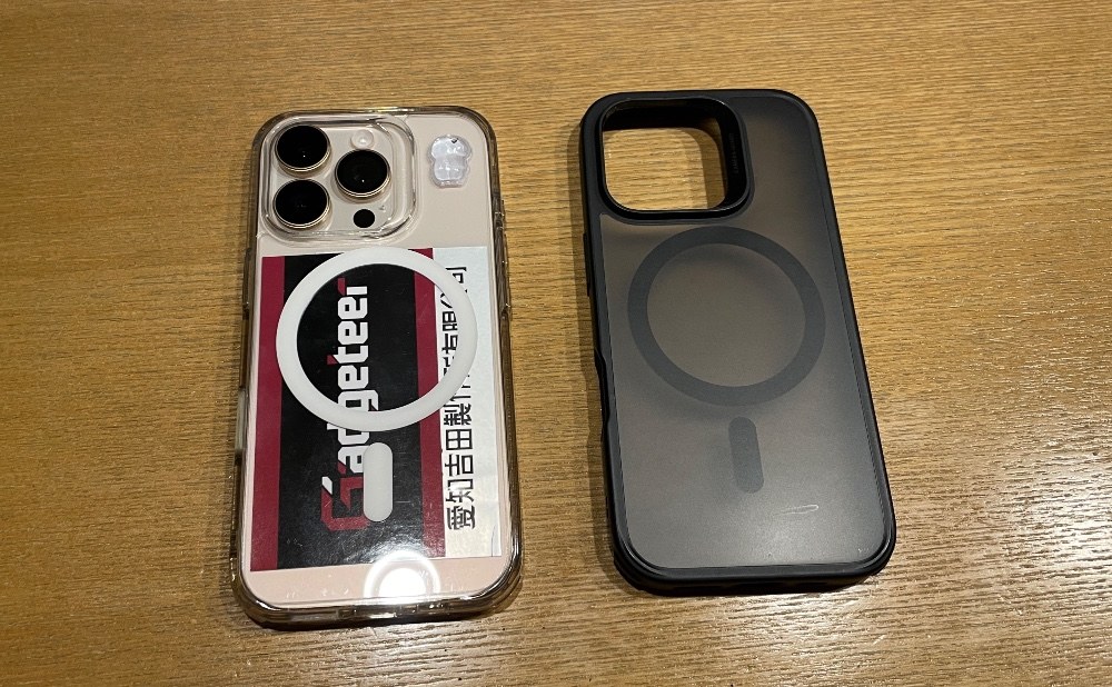 吉田製作所とガジェッターのステッカー入れてまふ