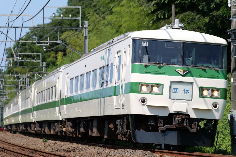 185系