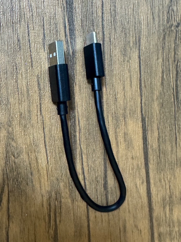 充電ケーブル