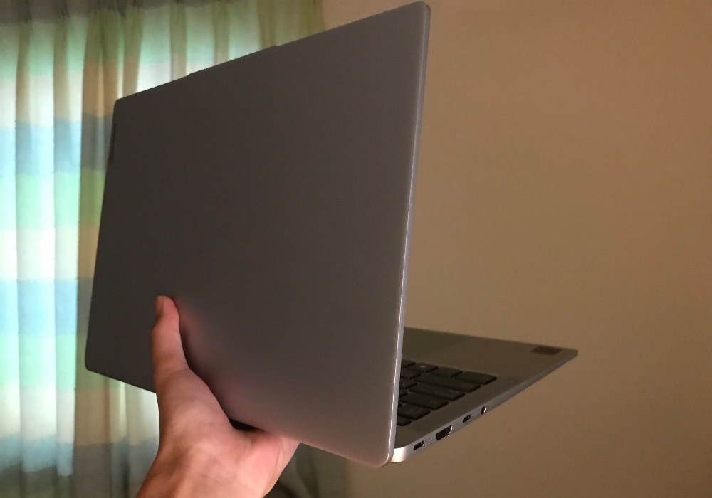 Lenovo Ideapad slim5 gen9 レビュー写真
