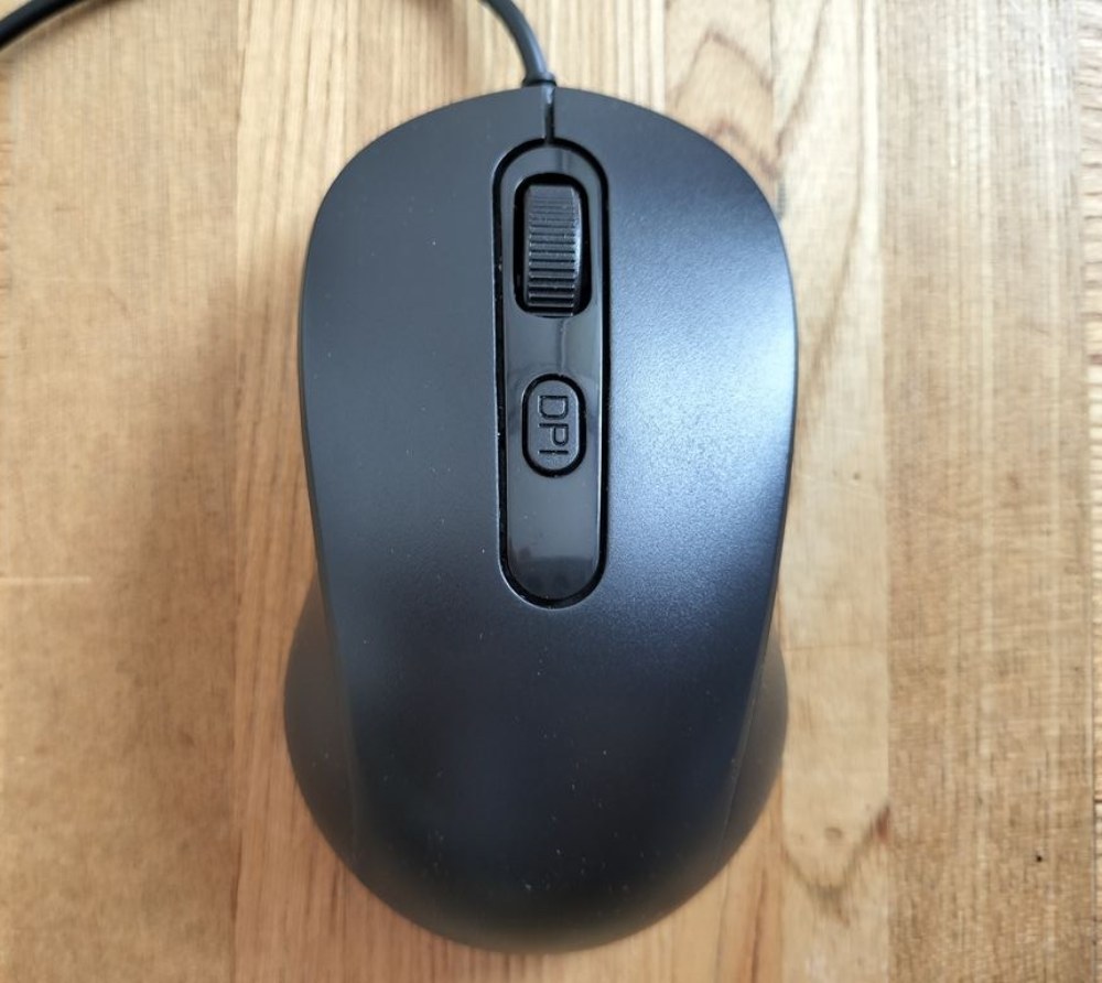 エレコムでもバッファローでもなく、オーム電機。