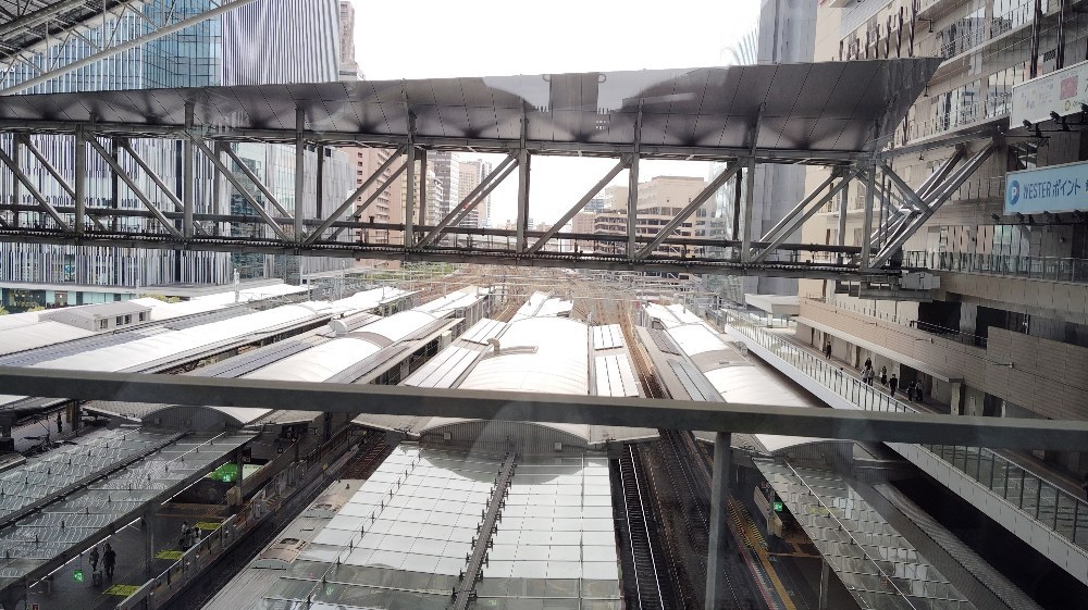 駅デカすぎだろｗ