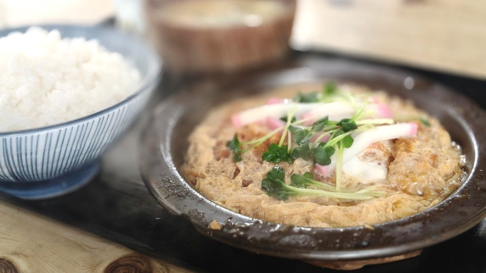 蕎麦屋のかつ煮