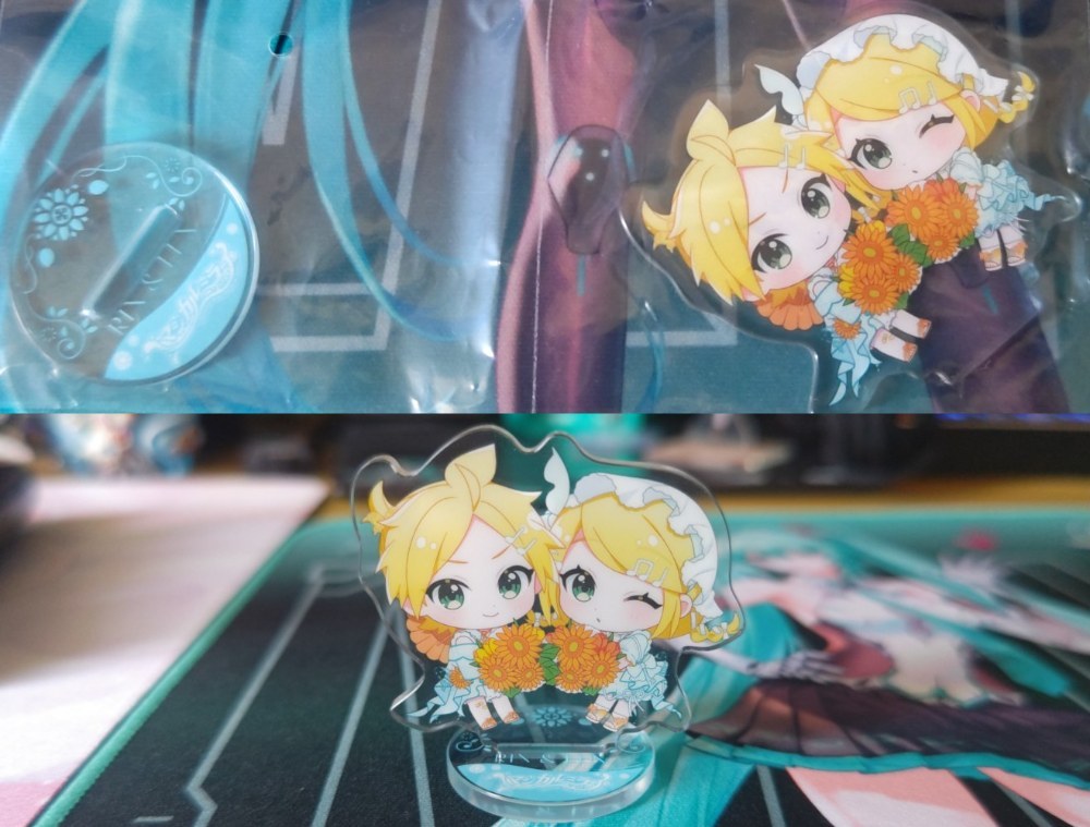 ガチャ: アクスタ