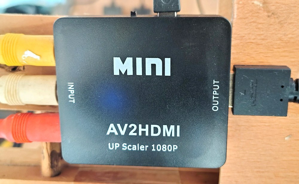 本体はmini